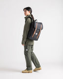 Herschel Unisex Retreat Backpack - 19.5L Peacoat/Light Taupe/Whitecap Gray