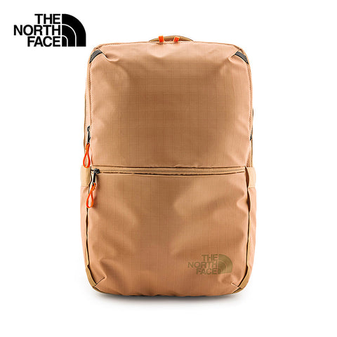 The North Face Unisex Base Camp Voyager Daypack - S - 26L Almond Butter/Utility Brown/Mandarin